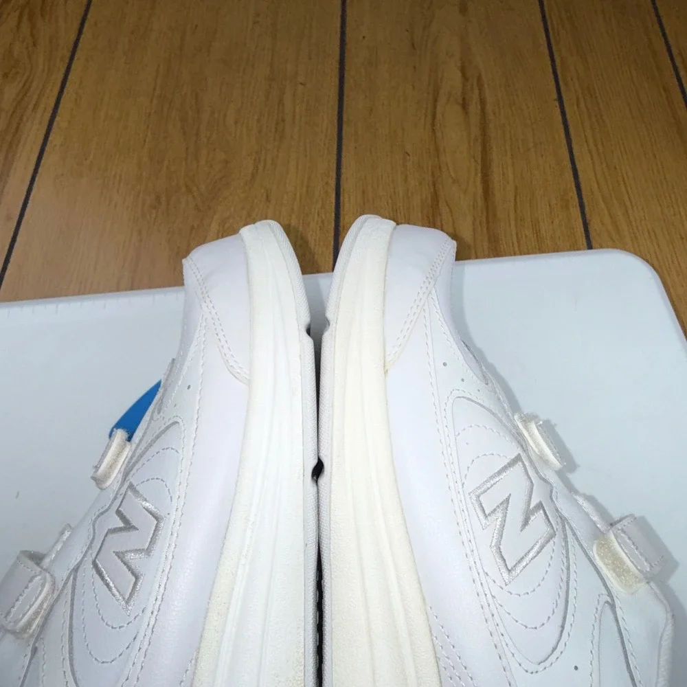 New Balance 577 White‎ Leather Hook and Loop Walking Shoes WW577VW Womens 9 D